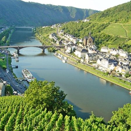 Living In The Historic Cochem Old Town Apartment Екстериор снимка