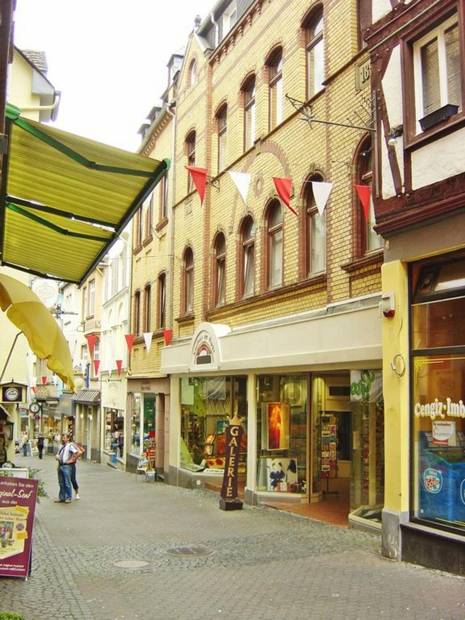 Living In The Historic Cochem Old Town Apartment Екстериор снимка